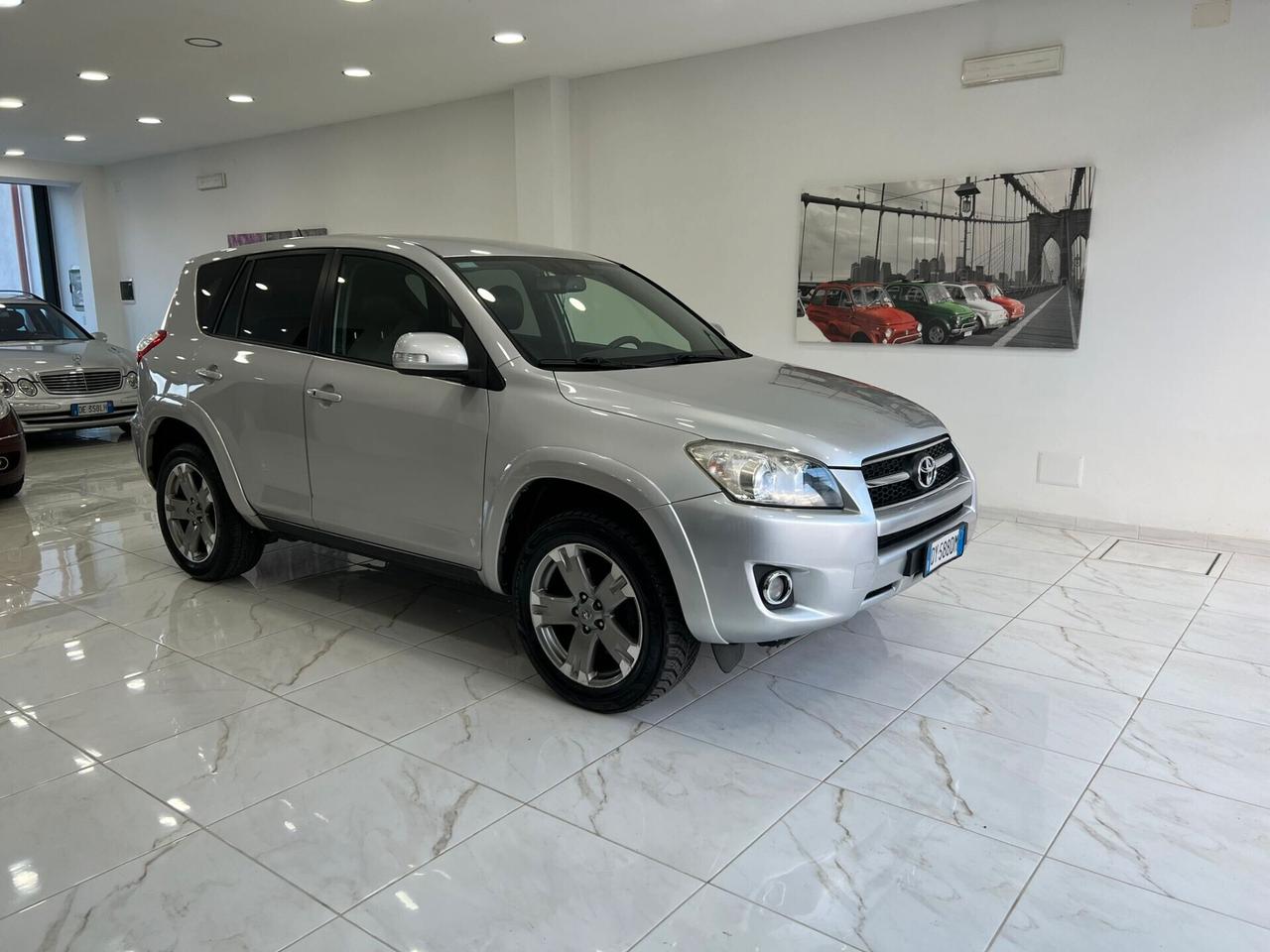 Toyota RAV4 2.2 d-cat Luxury CAMBIO AUTOMATICO