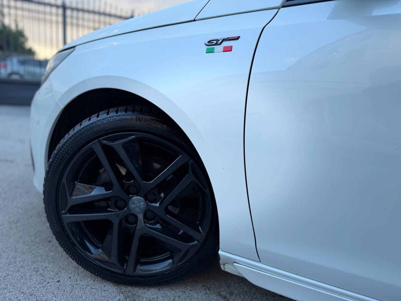 Peugeot 308 BlueHDi 130 S&S GT Line CAMBIO AUTOMATICO