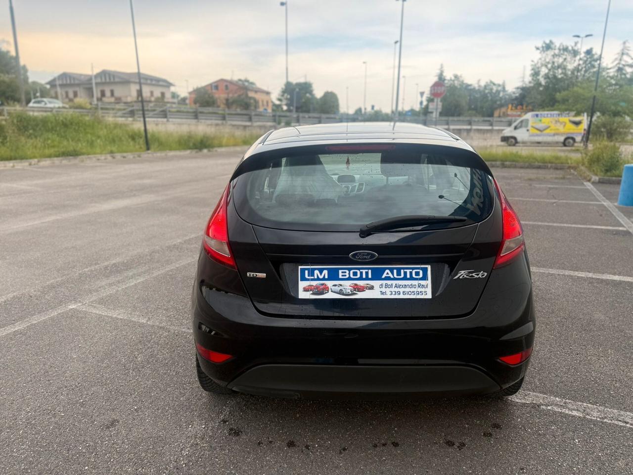 Ford Fiesta 1.4 d Titanium 2010 12 mesi di garanzia