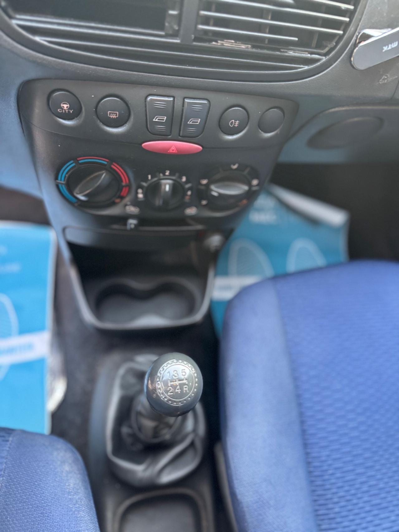 Fiat Punto 1.2i cat 5 porte Feel