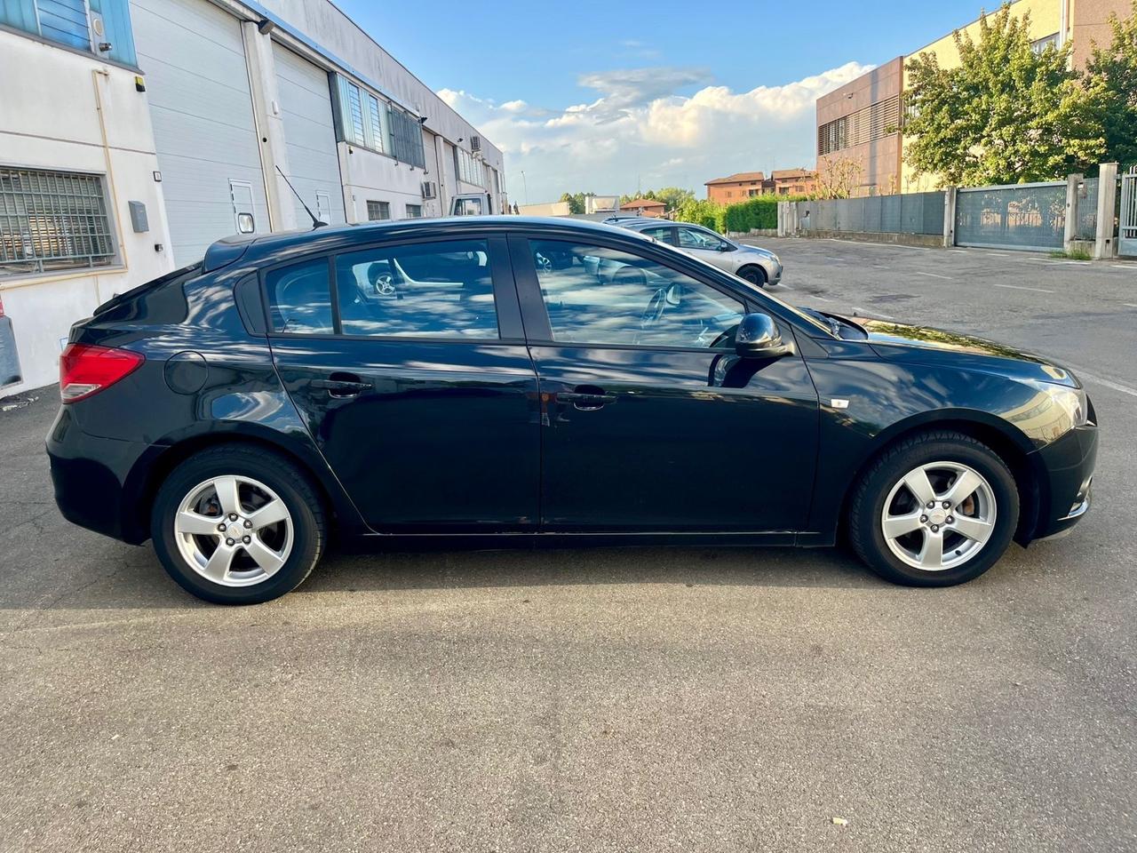 Chevrolet Cruze 1.8GPL(scadenza 2032) 167.000km 2012 per neopatentati