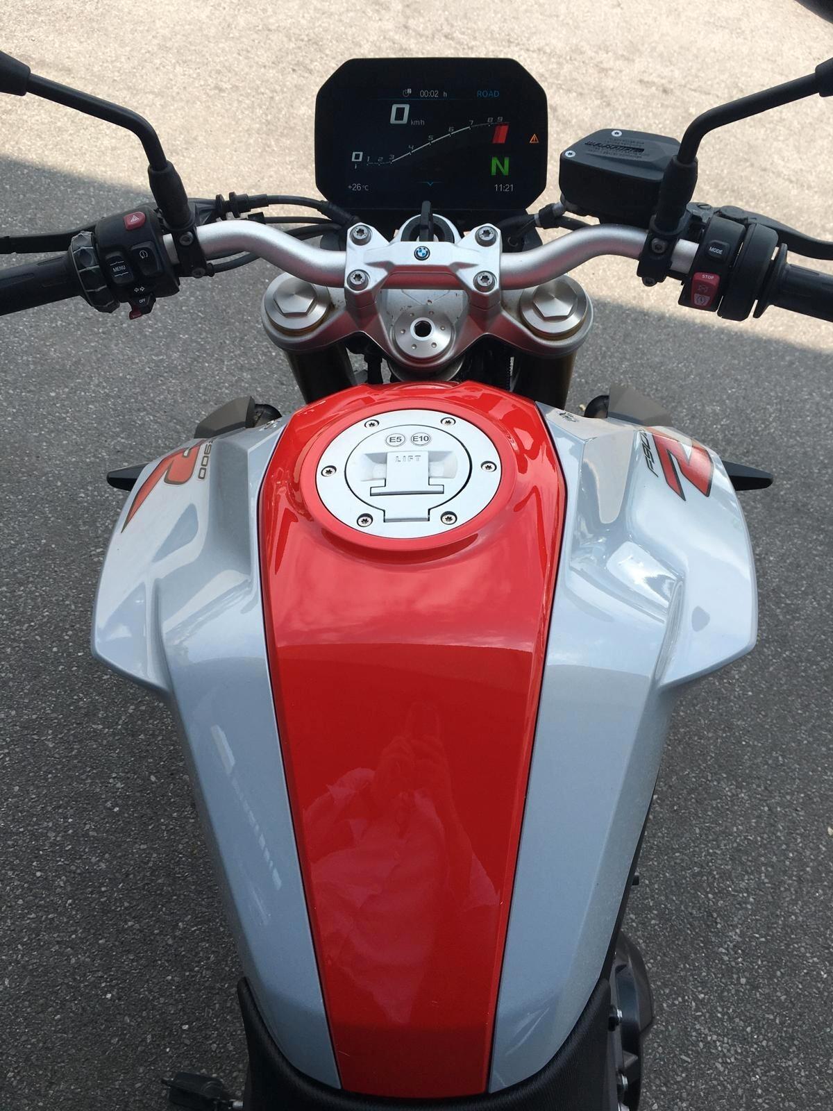 Bmw F 900 R r