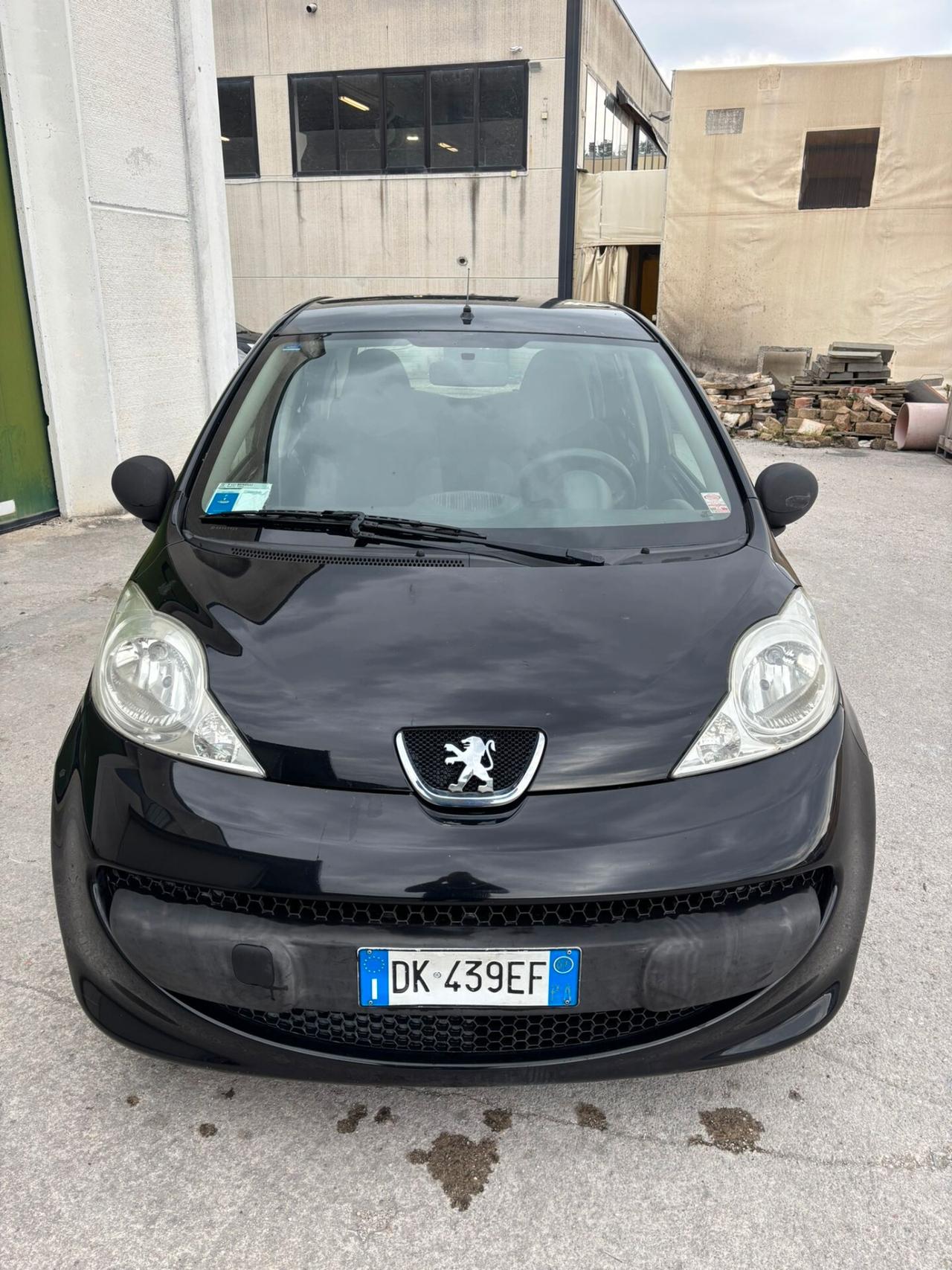 Peugeot 107 1.0 68CV 5p. Plaisir