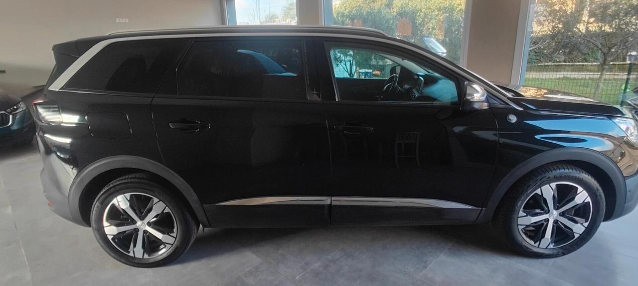 Peugeot 5008 BlueHDi 130 S&S EAT8 Crossway