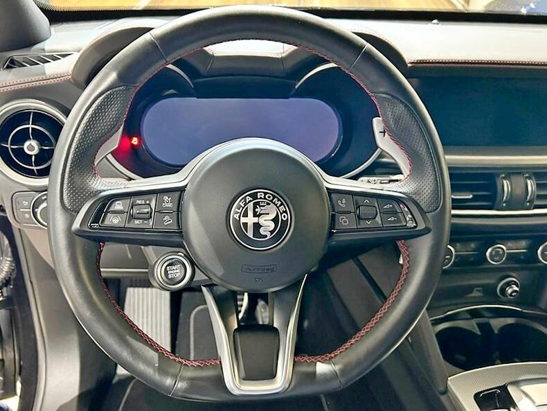 Alfa Romeo Stelvio 2.2 Turbodiesel 210 CV AT8 Q4 Competizione