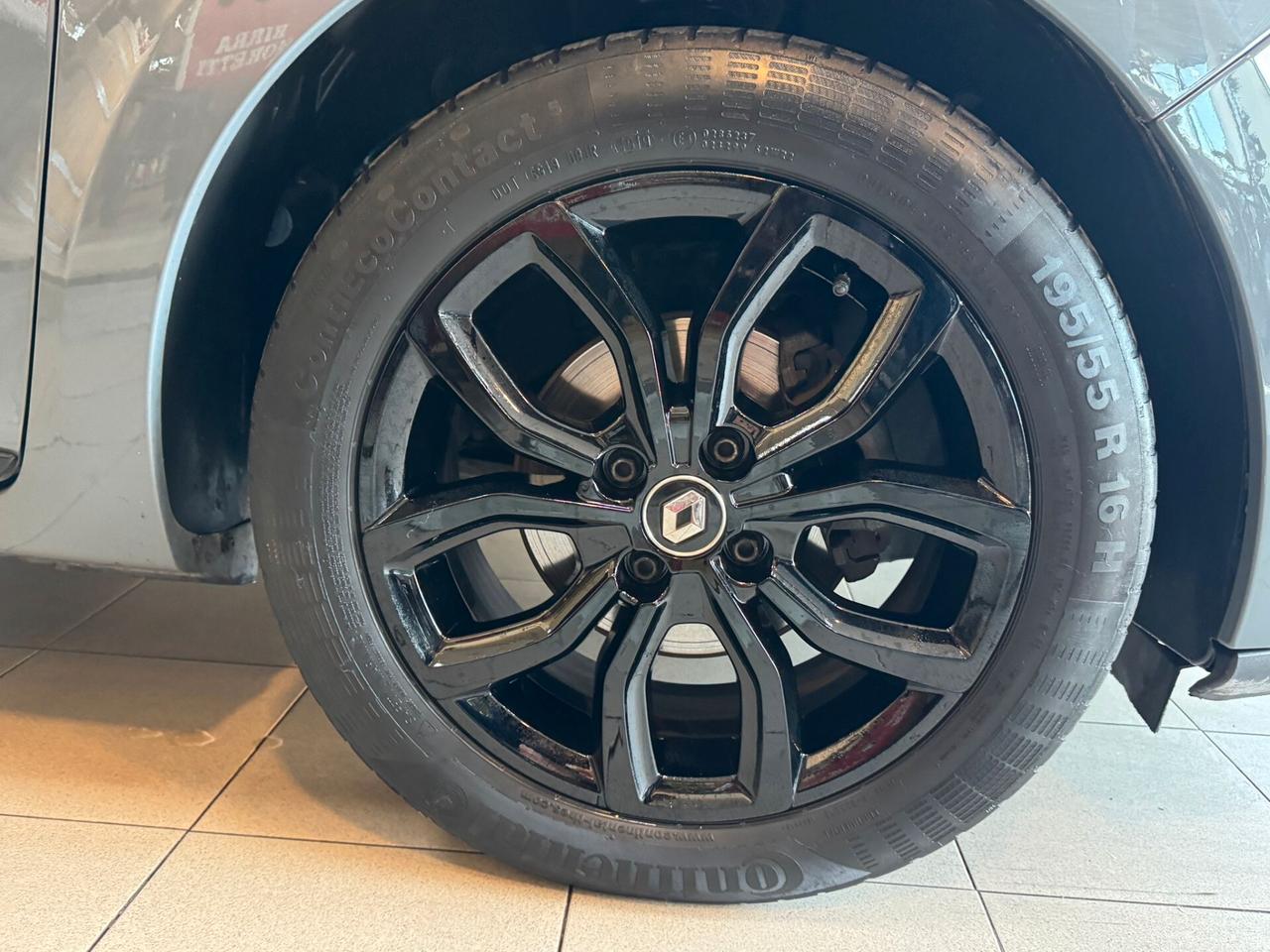 Renault Clio TCe 12V 75 CV 5 porte PARI AL NUOVO SUBITO DISPONIBILE