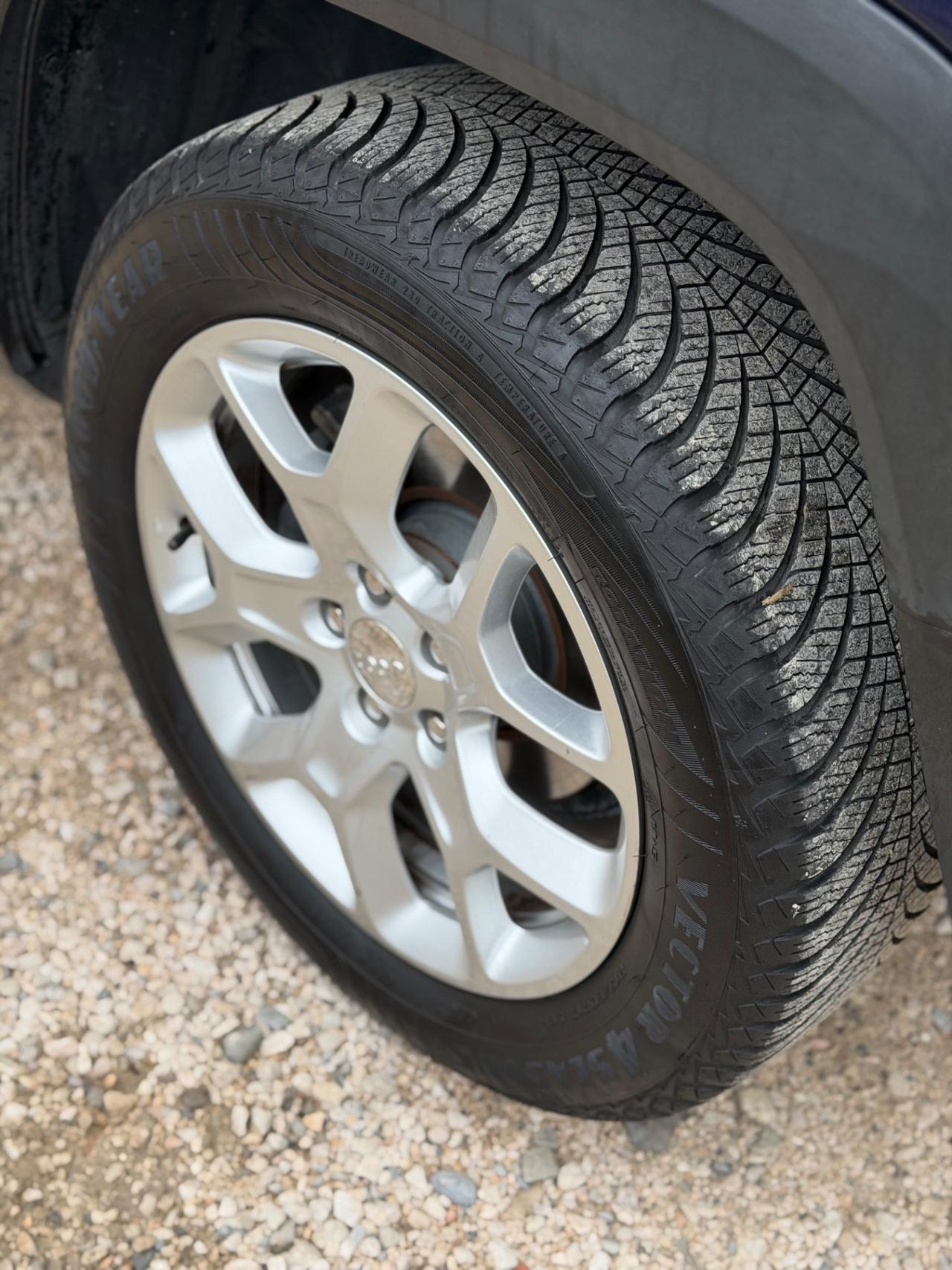 Jeep RENEGADE LIMITED GARAN KMCERT UNICOPR