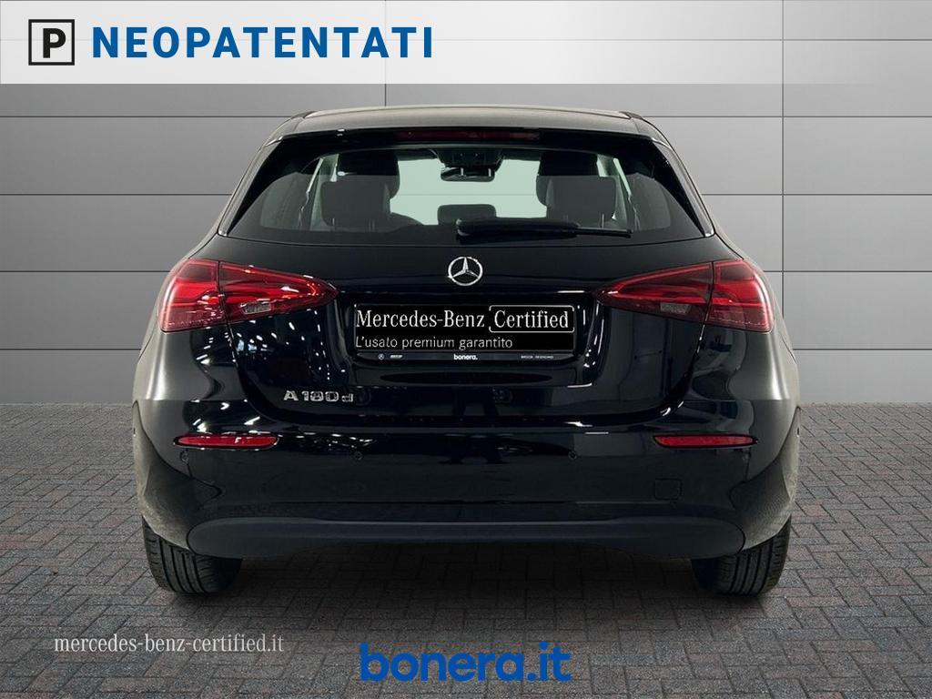 Mercedes Classe A 180 180 D Advanced 8G-DCT
