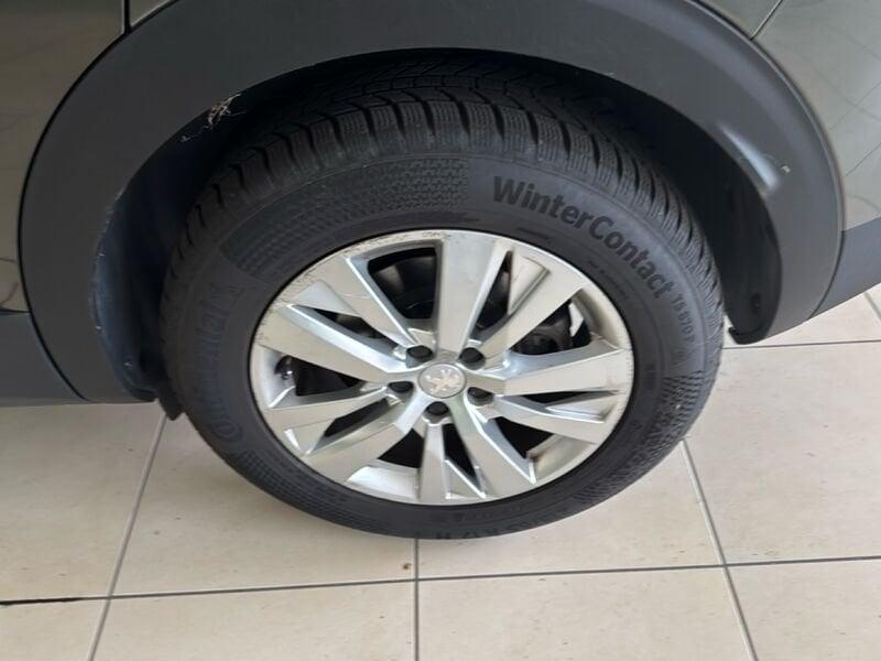 Peugeot 3008 BlueHDI 130 EAT8 S&S Business