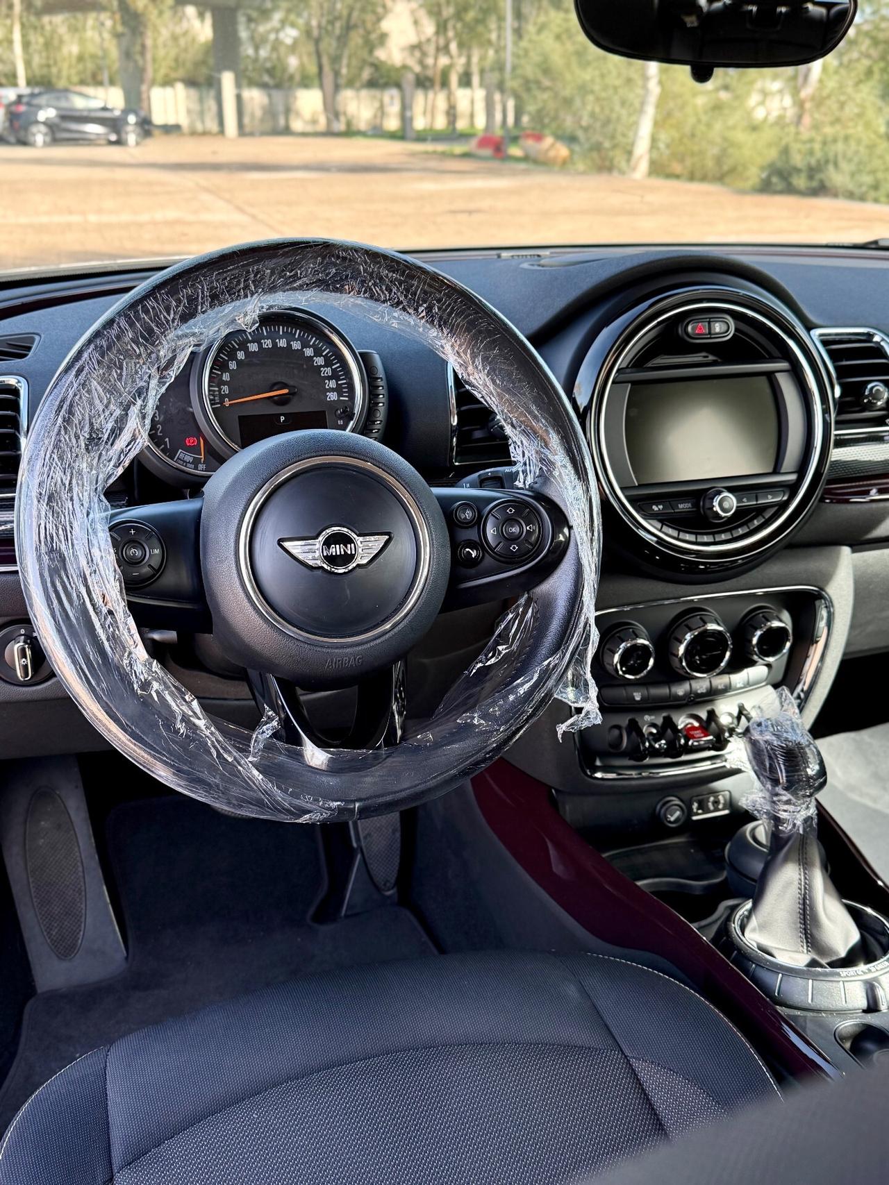 Mini Cooper D Clubman 1.5 One Business Automatica