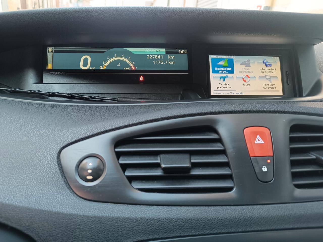 Renault Scenic Scénic X-Mod 1.6 GPL Dynamique