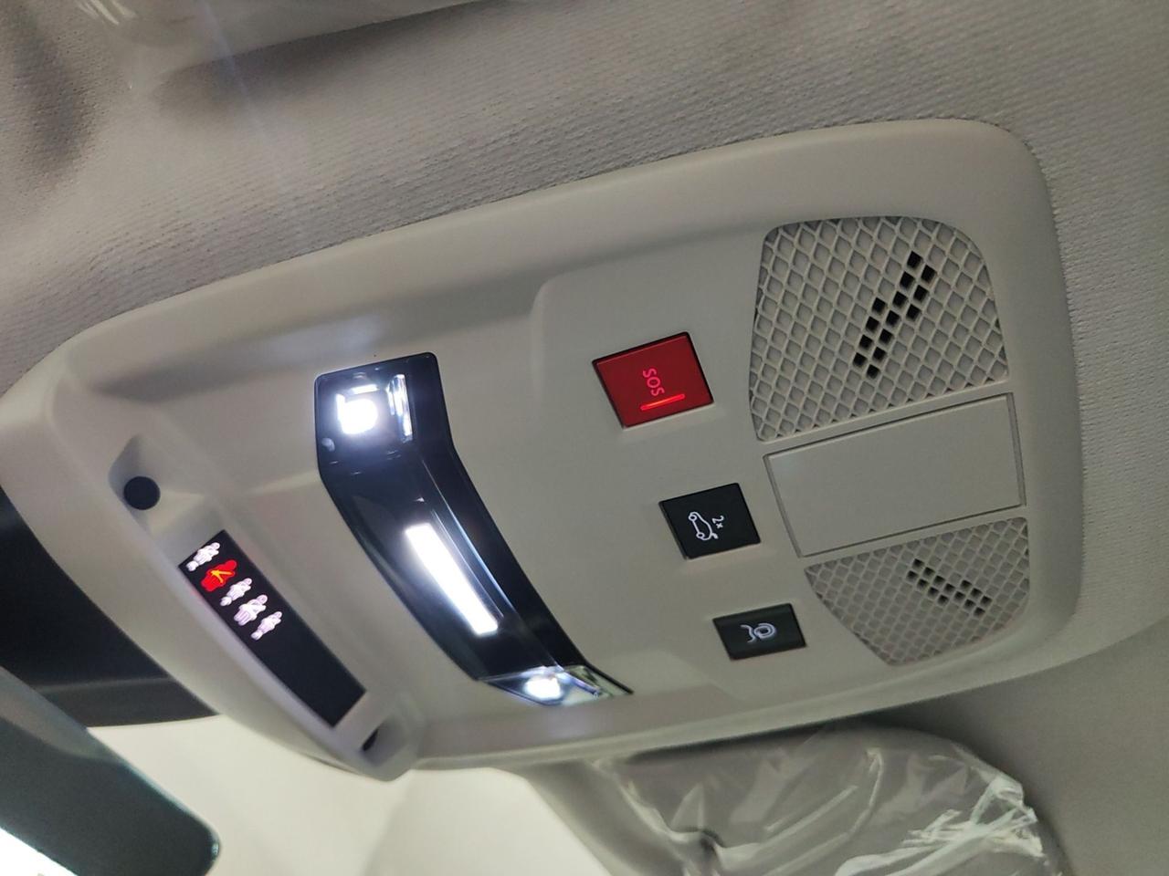 FIAT 600 IV 2023 54KWH 156CV LA PRIMA