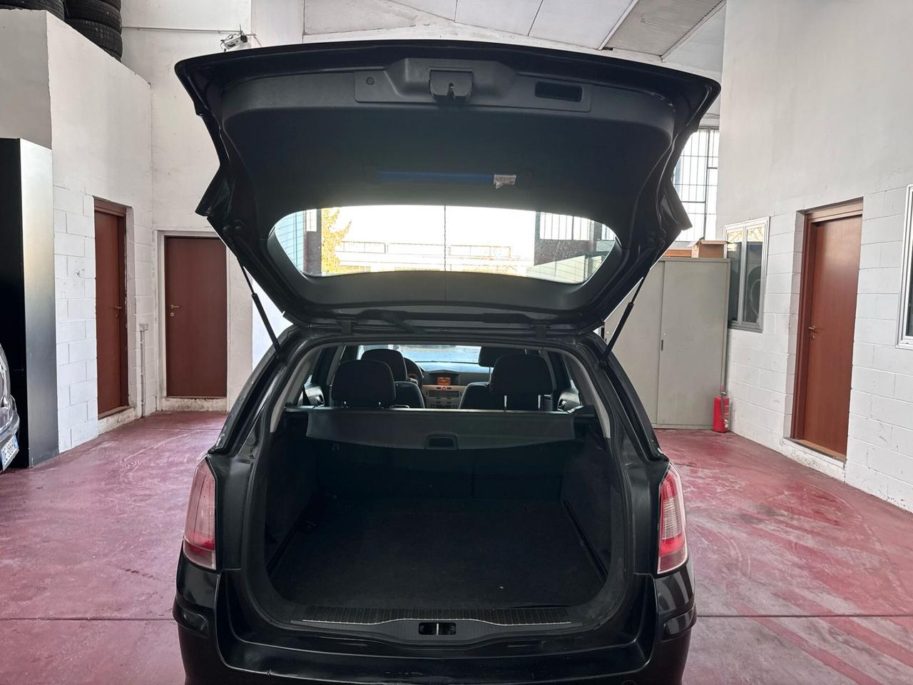 Opel Astra 1.6 16V VVT X COMMERCIANTI