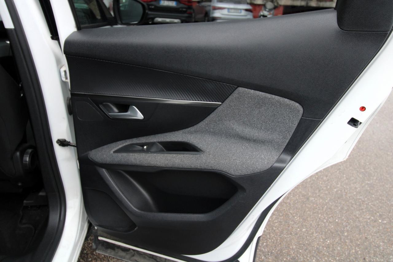 Peugeot 3008 3008 1.6 bluehdi Active s&s 120cv eat6