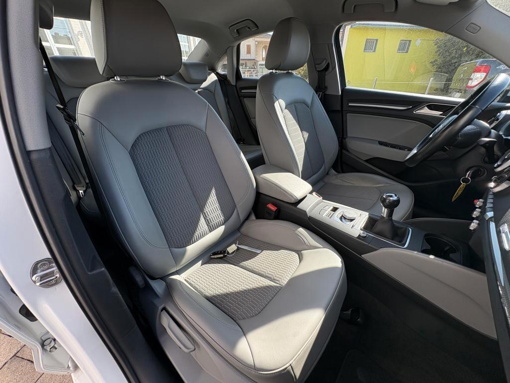 Audi A3 Sedan 1.6 TDI Design