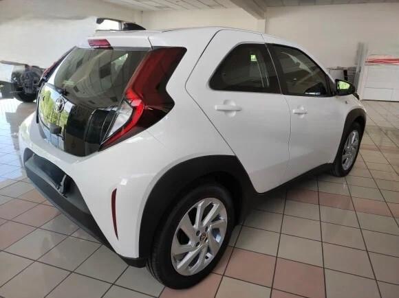 Toyota Aygo X 1.0 VVT-i 72 CV 5 porte Trend