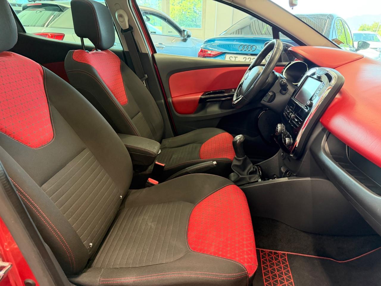 Renault Clio 0.9 TCe 12V 90CV Start&Stop 5 porte Energy