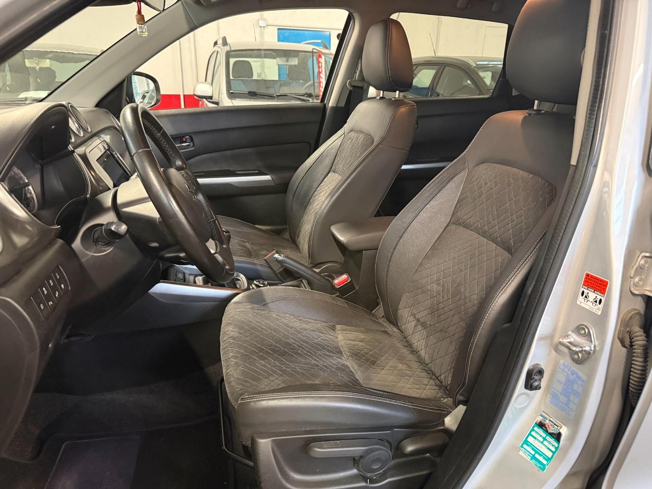 Suzuki Vitara 1.4 Boosterjet 4WD AllGrip Top FULL OPTIONAL