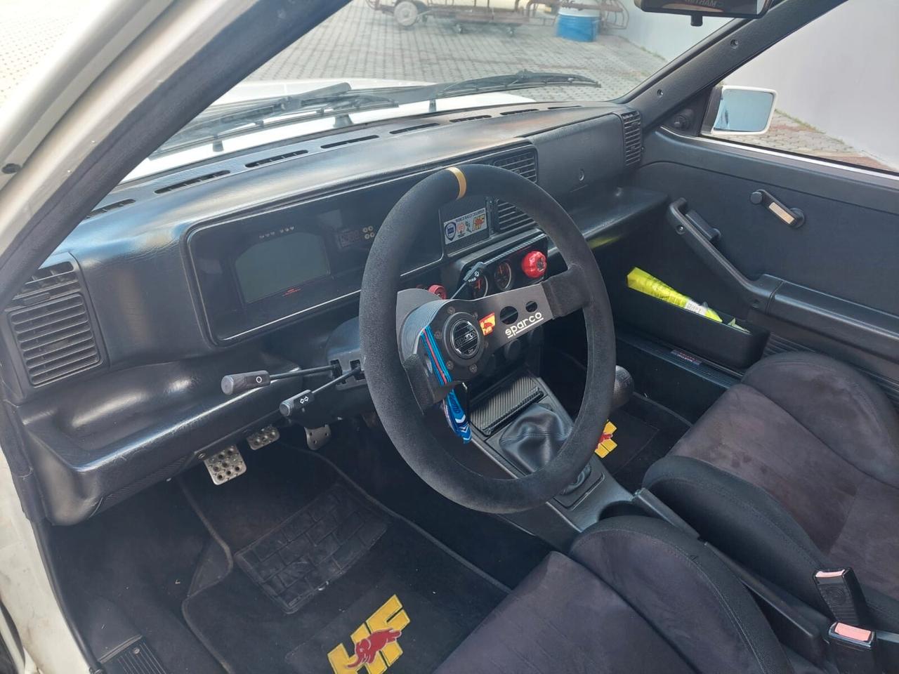 Lancia Delta 2.0i.e. turbo 16V HF integrale replica EVO Martini 5