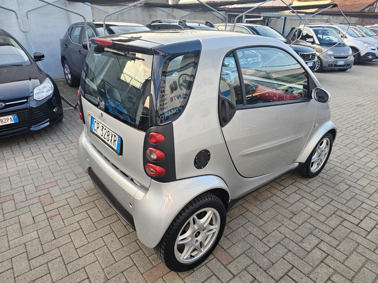 Smart ForTwo 700 coupé GrandStyle (45 kW)