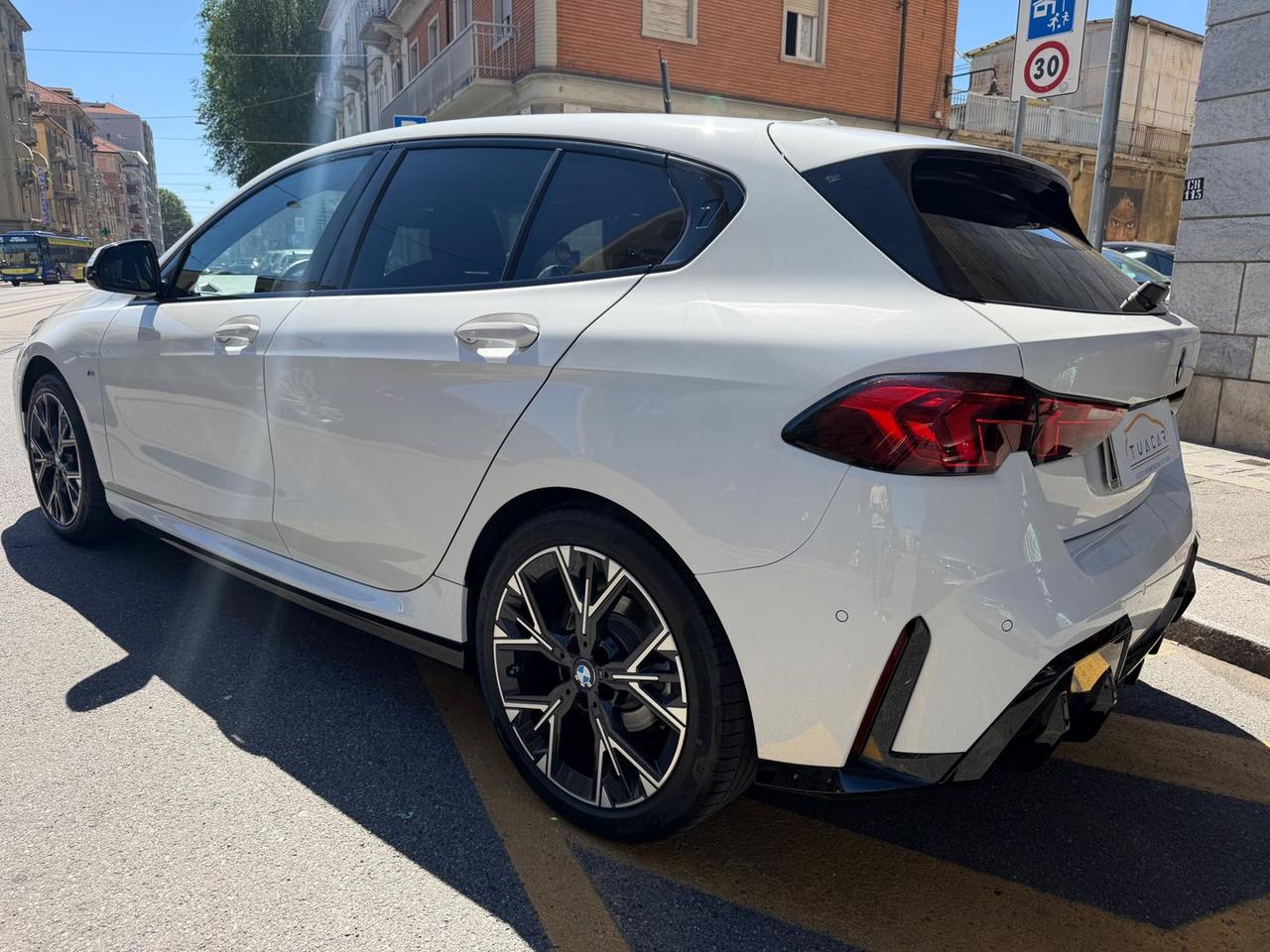 Bmw 118 M Sport 118 d #11302