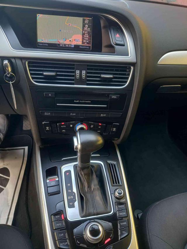 AUDI A4 B8 AVANT 2,0 143 CV MULTITRONIC NEOPATENTATI