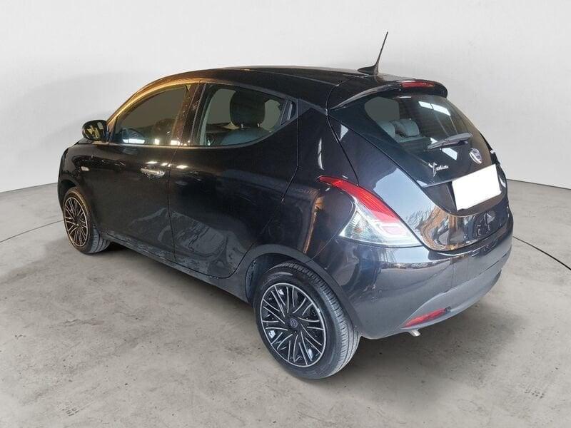 Lancia Ypsilon III 2021 1.0 firefly hybrid Gold s&s 70cv 5p.ti