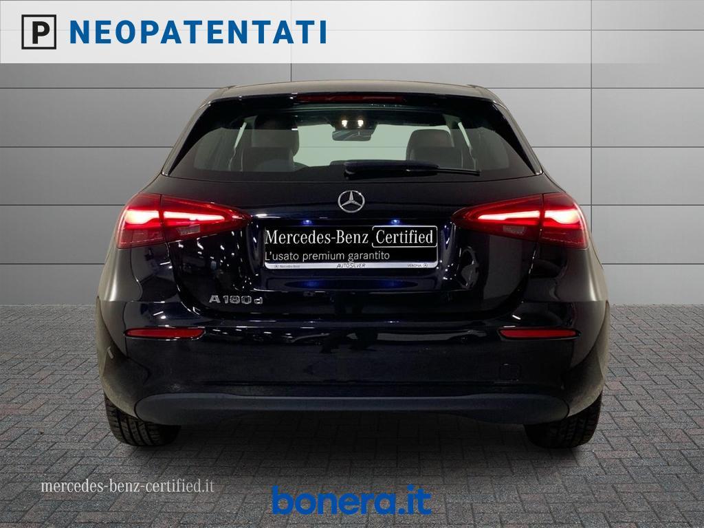 Mercedes Classe A 180 180 D Executive 8G-DCT