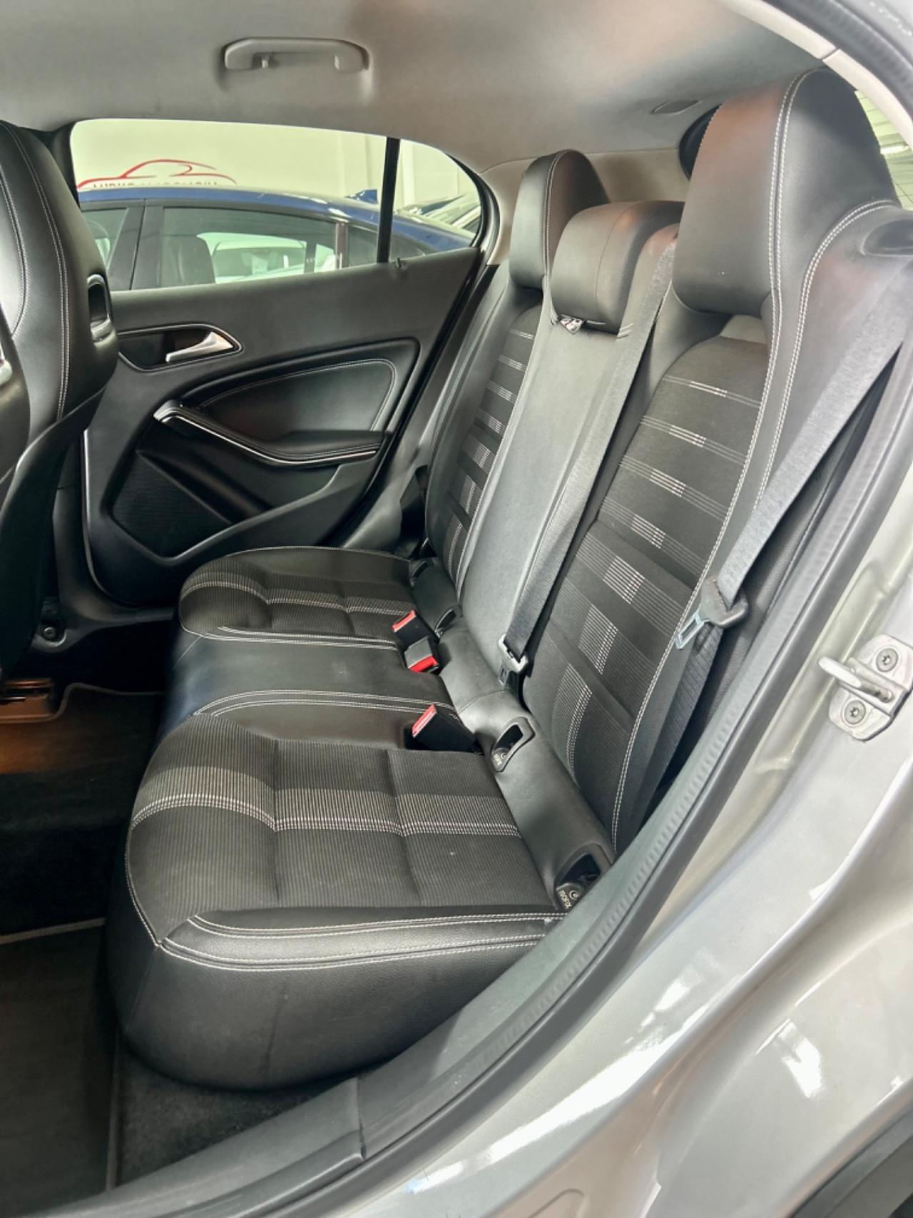 Mercedes GLA 200 d Automatic Premium FINANZIABILE