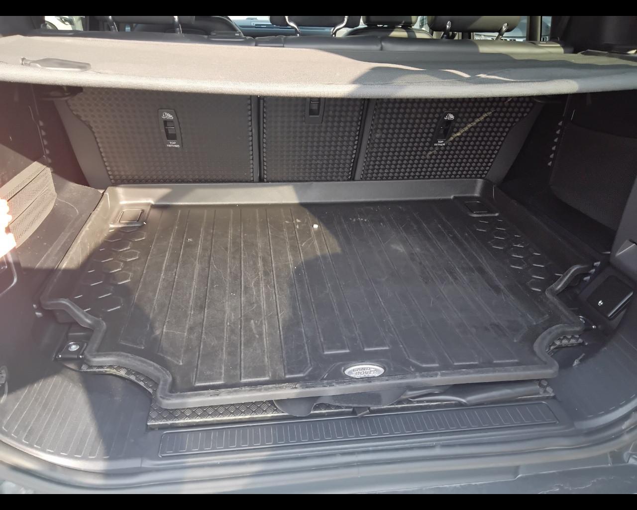 LAND ROVER Defender VII 2020 110 - Defender 110 3.0d i6 mhev XS Edition