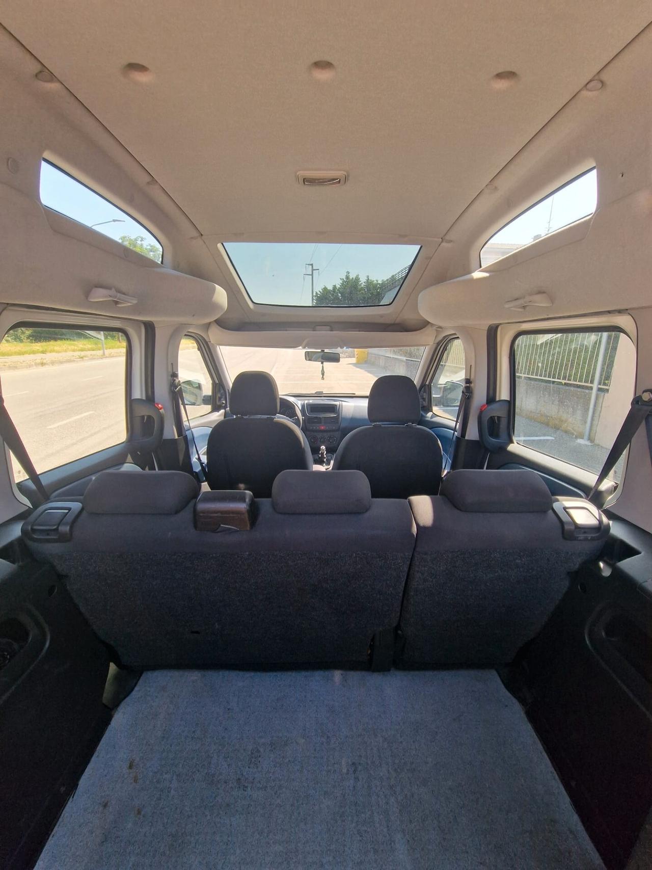 Fiat Doblo 1.6 MJT trasporto disabili - 2011