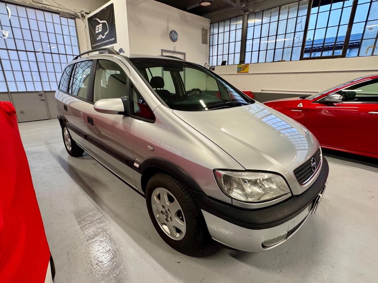 Opel Zafira 1.8 16V Elegance 7 posti