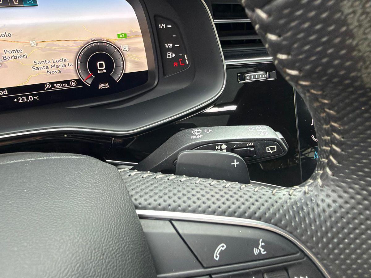 AUDI - Q8 - 50 TDI 286 CV quattro tiptronic S line