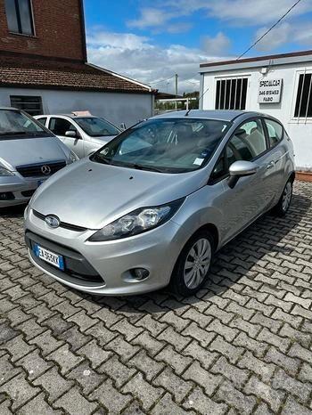 Ford Fiesta 1.4 3 porte Bz.- GPL Titanium