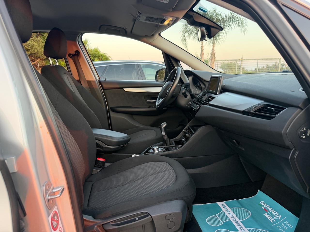 Bmw 2er Active Tourer 216d Luxury