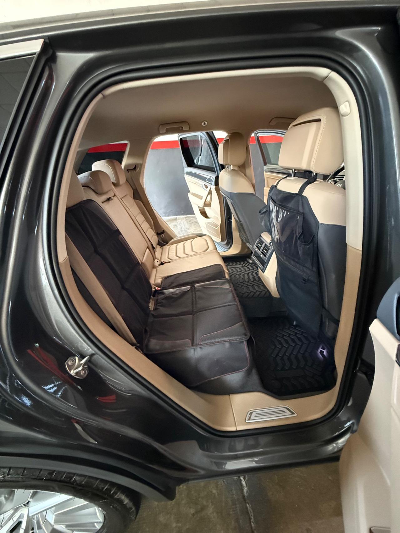 Volkswagen Touareg 3.0 V6 TDI SCR Atmosphere