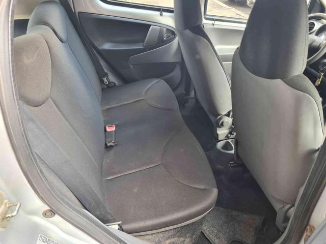 TOYOTA Aygo 1.0 VVT-i 5 porte Now Connect