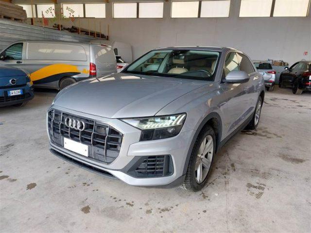 AUDI Q8 45 TDI quattro tiptronic