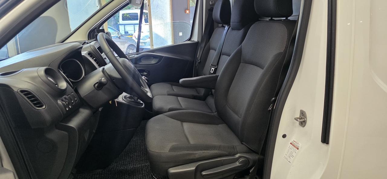 Renault Trafic T29 2.0 dCi 120CV PL-TN Furgone