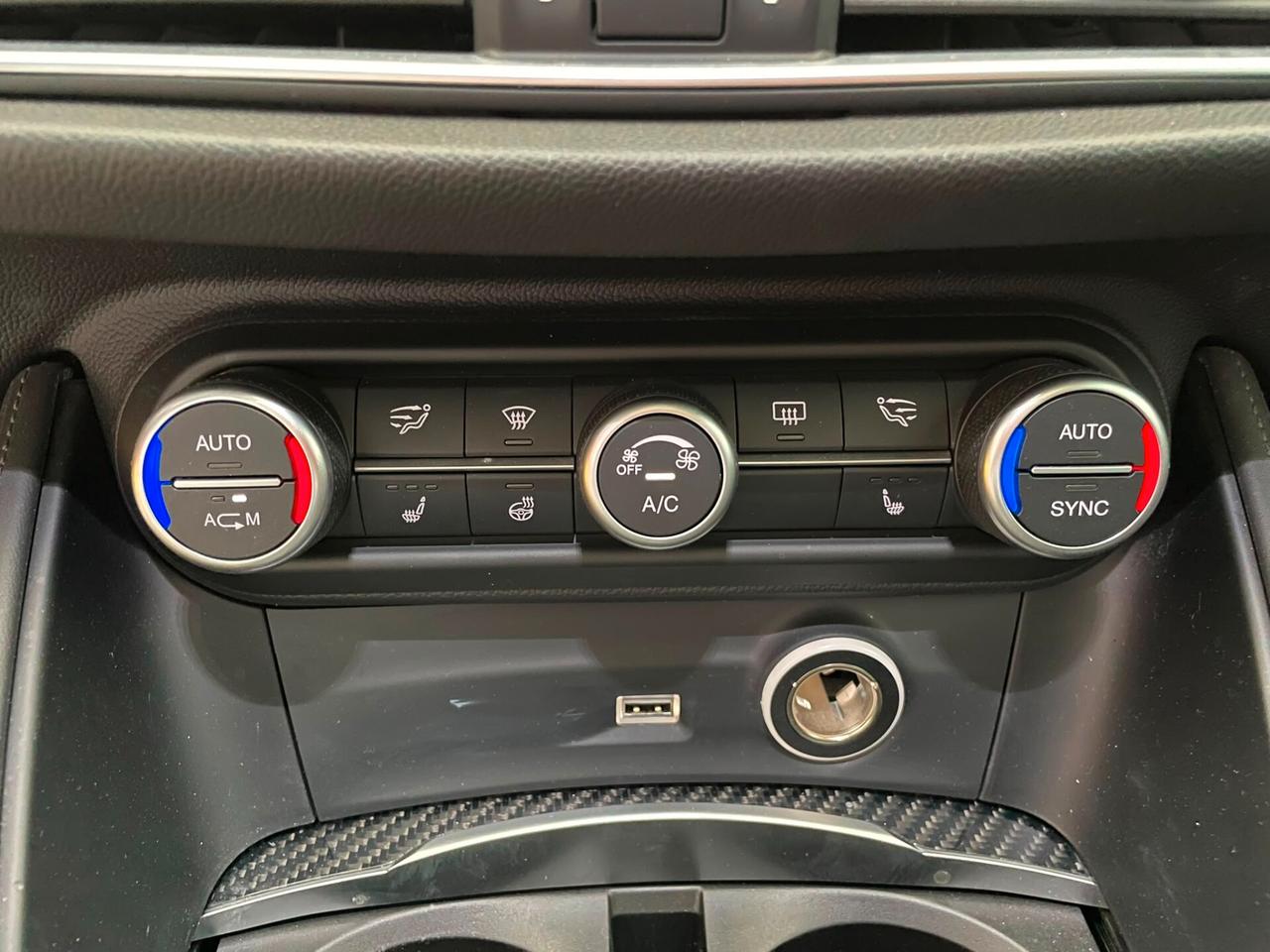 ALFA STELVIO 2.9 BI-TURBO QUADRIFOGLIO 510cv IPERFULL