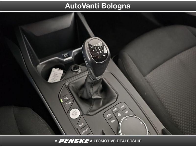 BMW Serie 1 118i Advantage 136cv