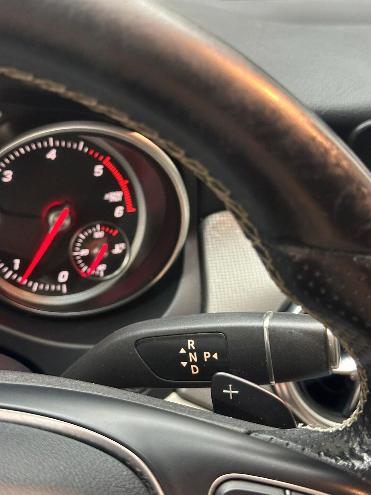 Mercedes-benz GLA 200 d Automatic Sport