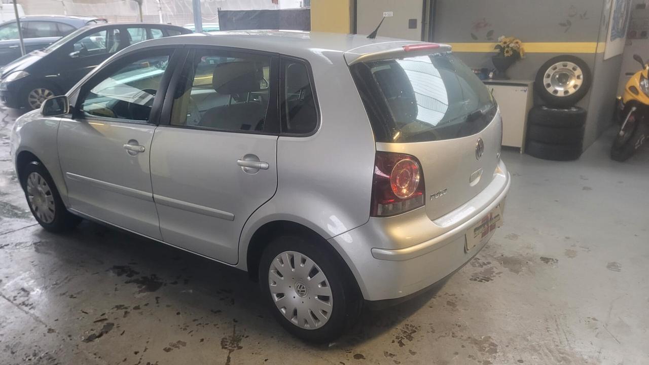 Volkswagen Polo 1.2 5p