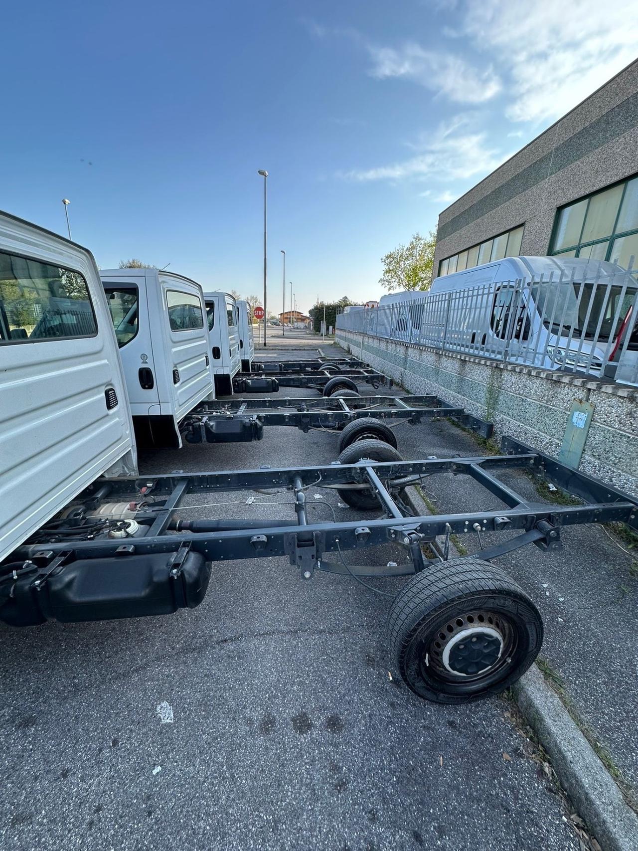 Iveco a telaio medello 35s13 passo 3.45