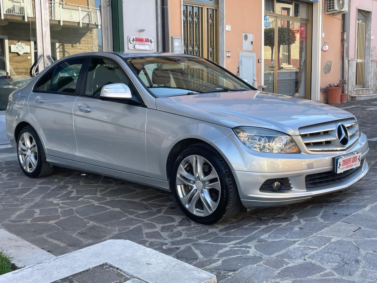 Mercedes-benz C 220 CDI 170 CV Classic BERLINA