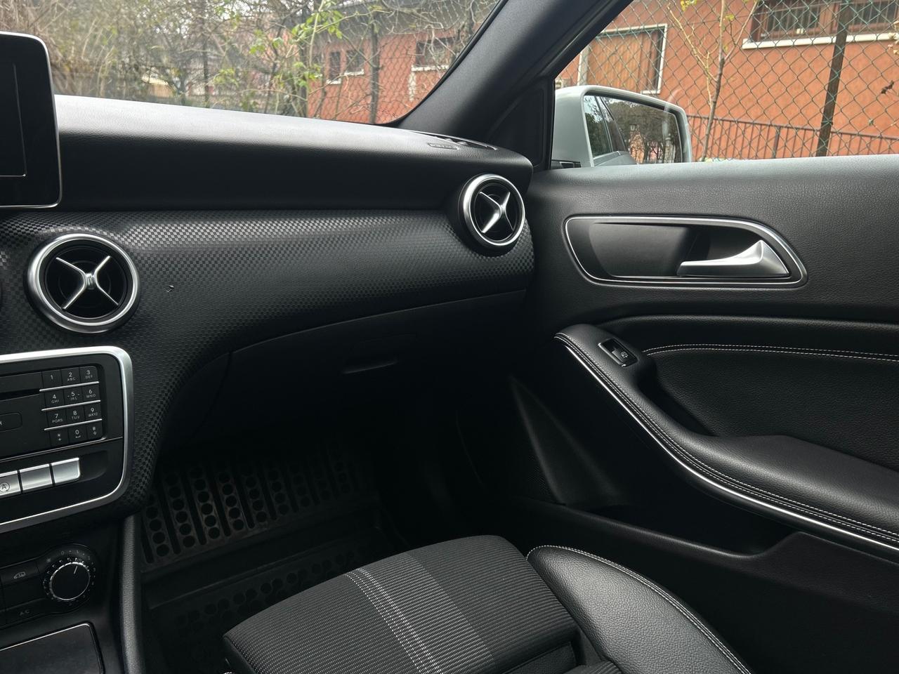 Mercedes-benz A 220 d Automatic 4Matic Premium