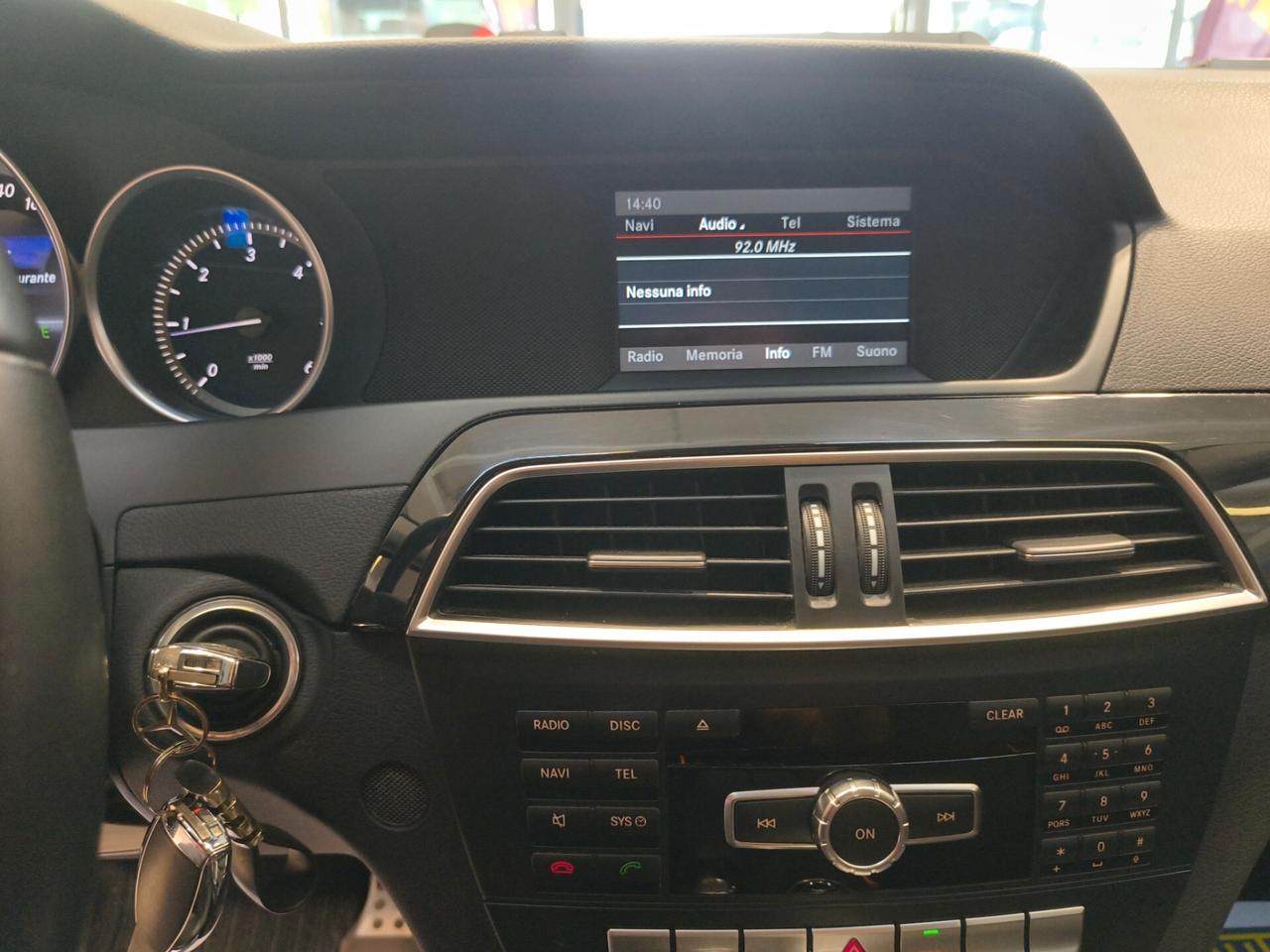 Mercedes-benz C 200 CDI Executive solo 110.000 km