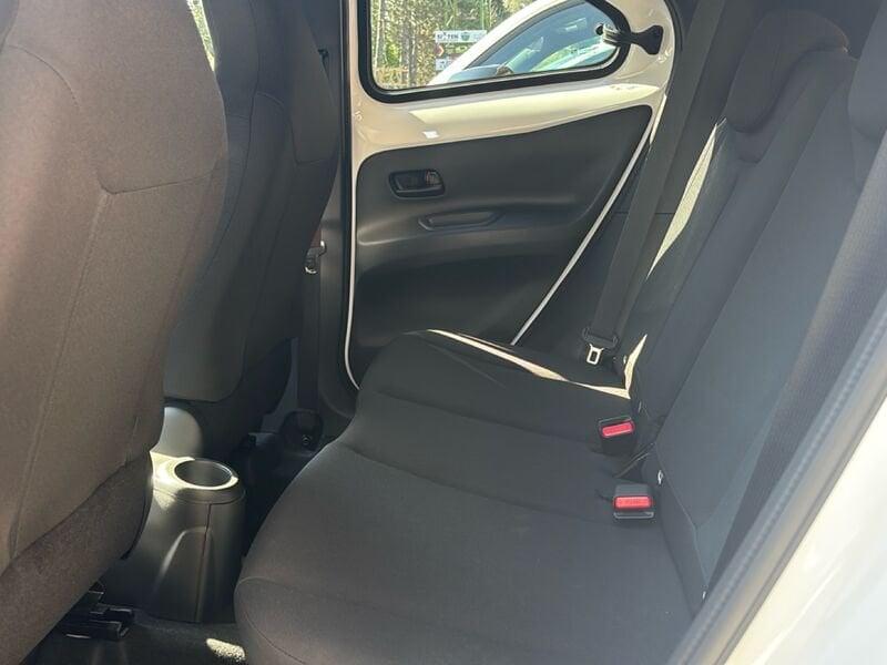 Toyota Aygo X 1.0B (72 CV) Trend Air