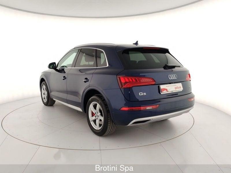 Audi Q5 2.0 TDI quattro S tr. Business Sport