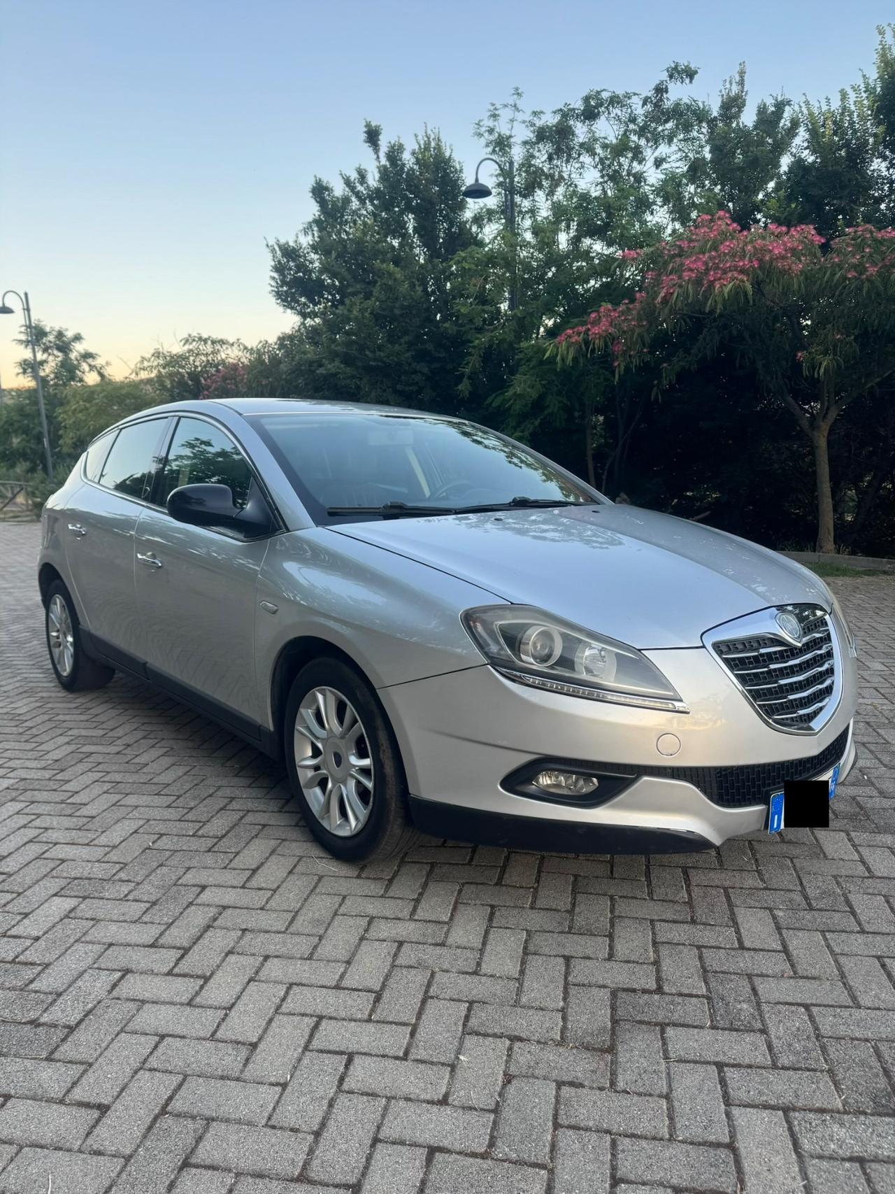 Lancia Delta 1.6 Multijet 120Cv *PLATINO* 2011